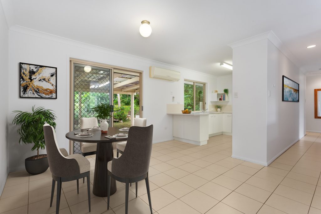 32 Hillside Road, Glass House Mountains QLD 4518 - photo 4
