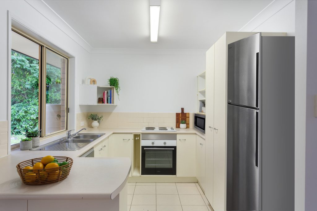 32 Hillside Road, Glass House Mountains QLD 4518 - photo 5