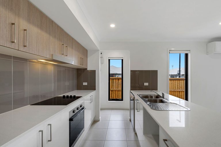 Sold - 1/47 Tayha Crescent - New Property in Nirimba - Real Estate by Phil Hermans