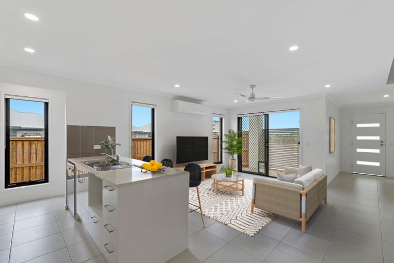 Sold - 1/47 Tayha Crescent - New Property in Nirimba - Real Estate by Phil Hermans