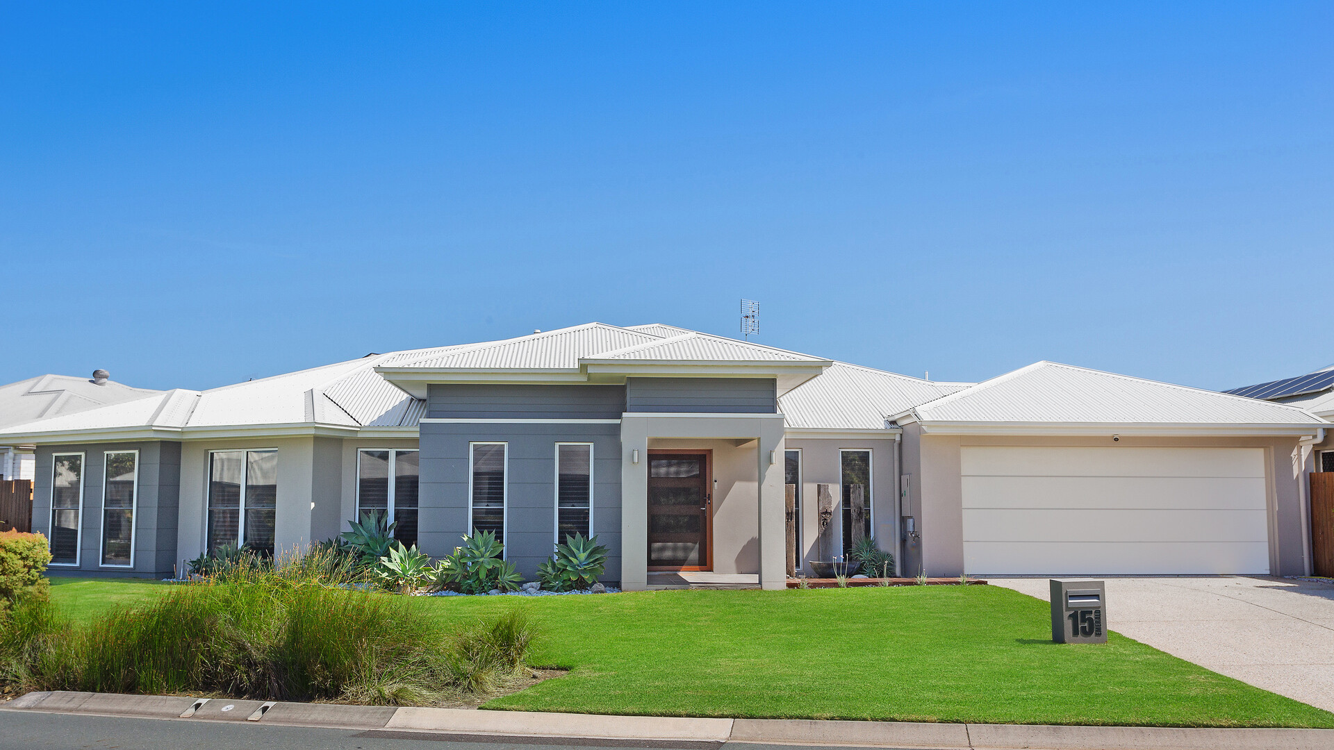 15 Emerald Drive, Caloundra West QLD 4551 - photo 4