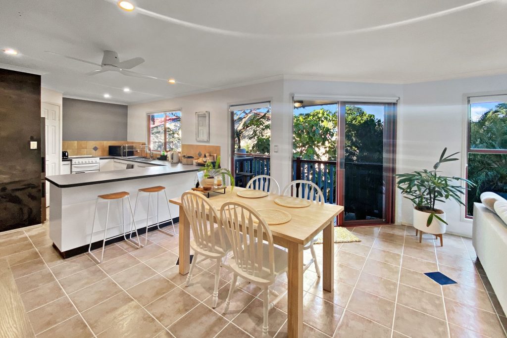 7/5 Barnes Drive, Buderim QLD 4556 - photo 2