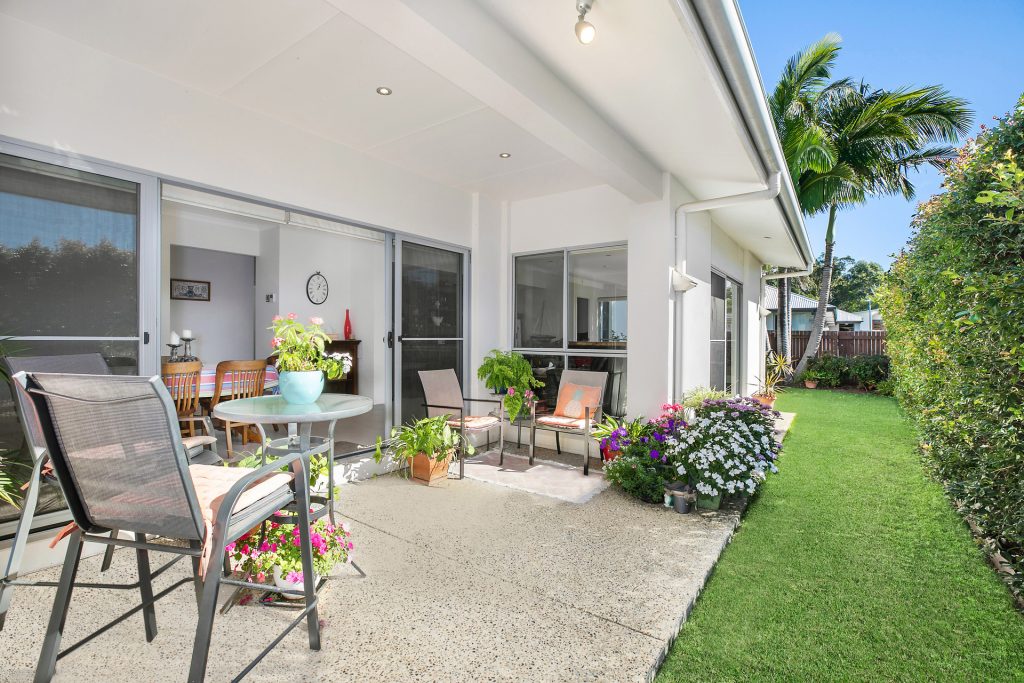 2 Tamarind Street, Meridan Plains QLD 4551 - photo 2