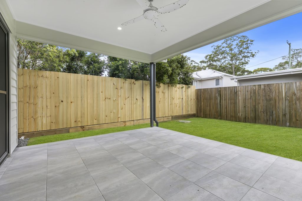2/6 Simpson Street, Beerwah QLD 4519 - photo 11