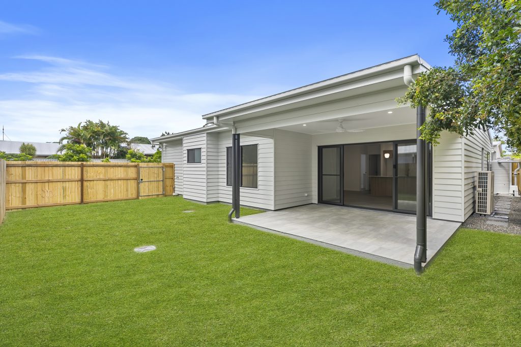 2/6 Simpson Street, Beerwah QLD 4519 - photo 13