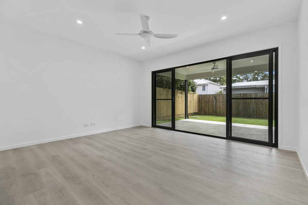 2/6 Simpson Street, Beerwah QLD 4519 - photo 4