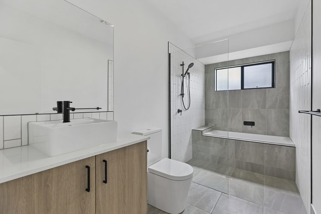 2/6 Simpson Street, Beerwah QLD 4519 - photo 10