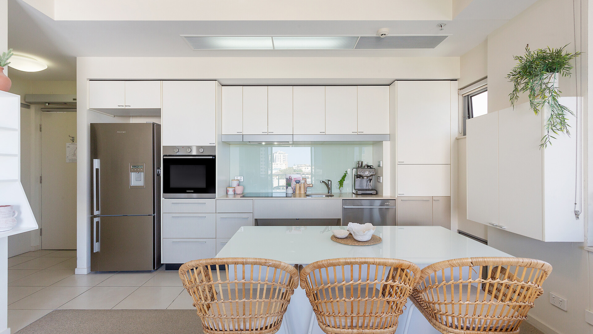 601/12 Otranto Avenue, Caloundra QLD 4551 - photo 6