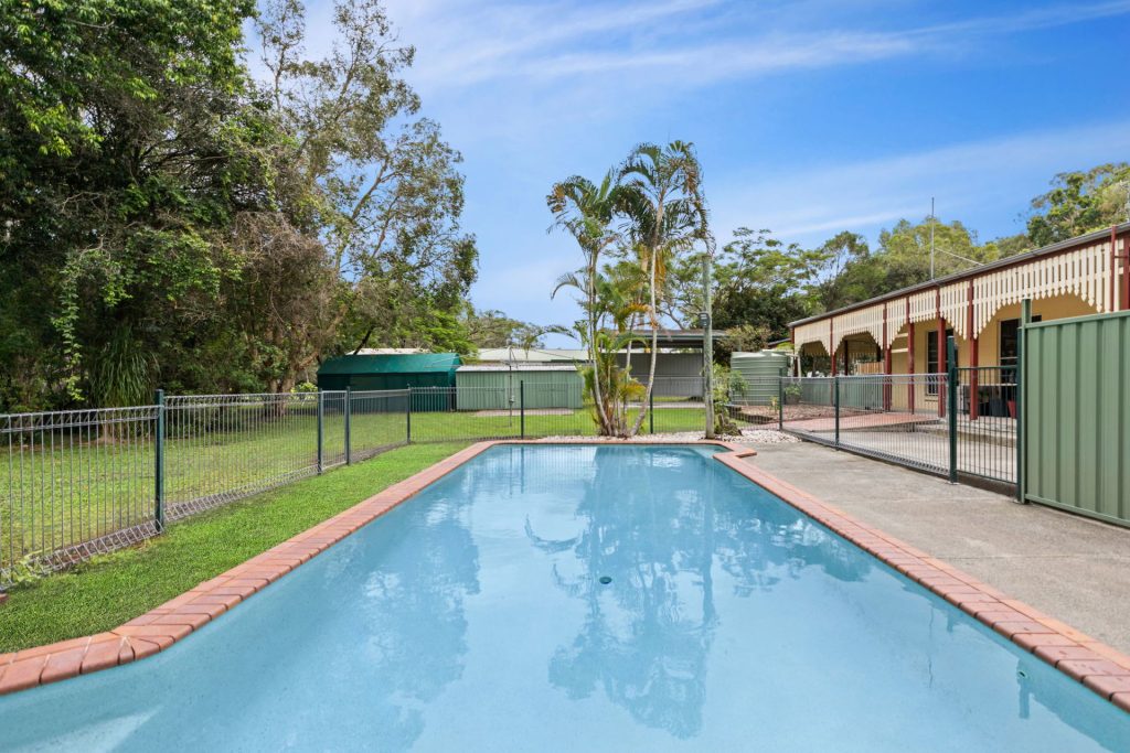 4 Newells Road, Beerwah QLD 4519 - photo 2