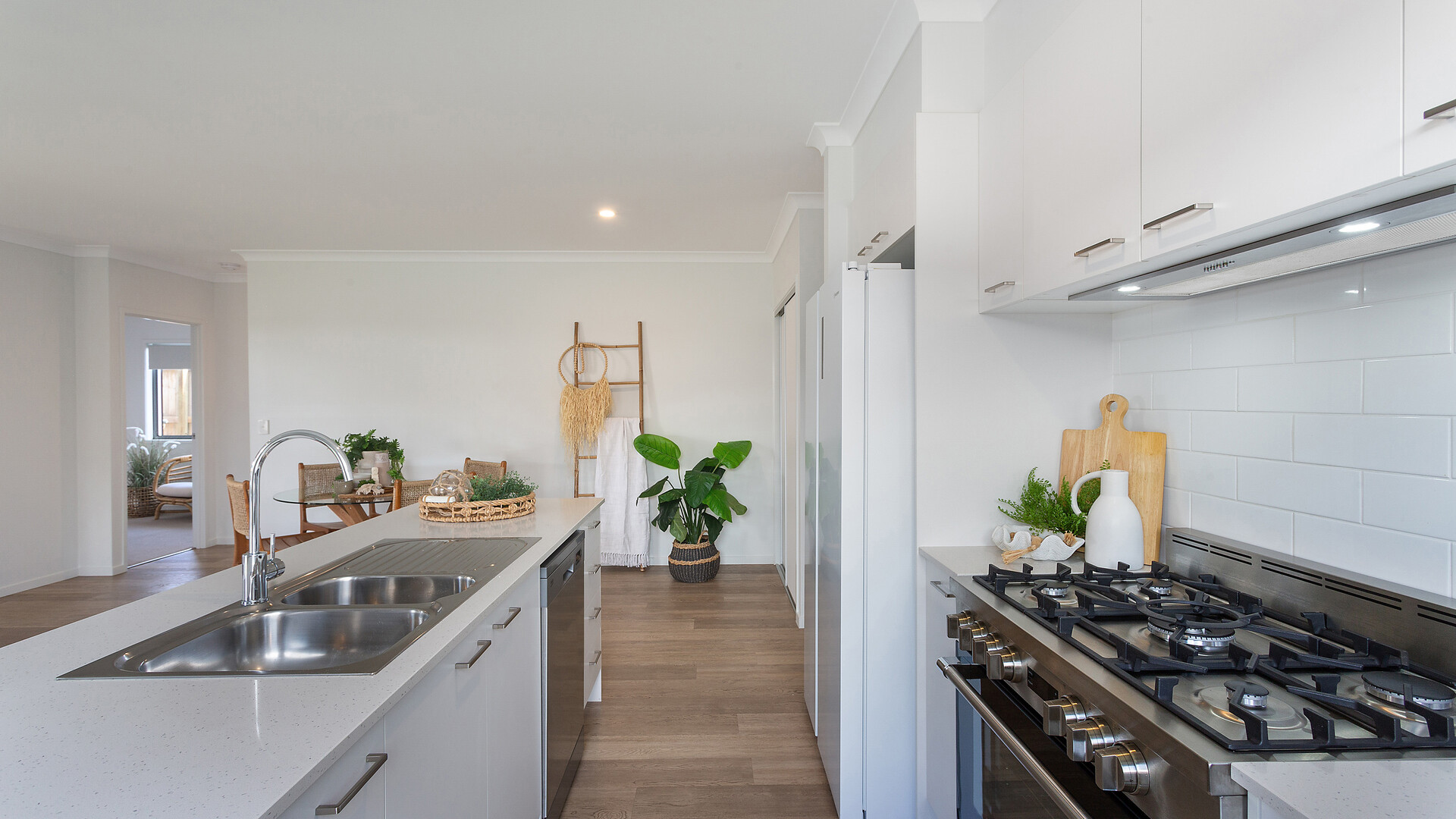 Sold - 61 McKinlay Crescent - New Property in Nirimba - Real Estate by Phil Hermans