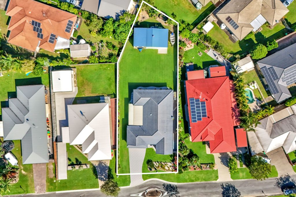 13 Coolamon Crescent, Beerwah QLD 4519 - photo 13