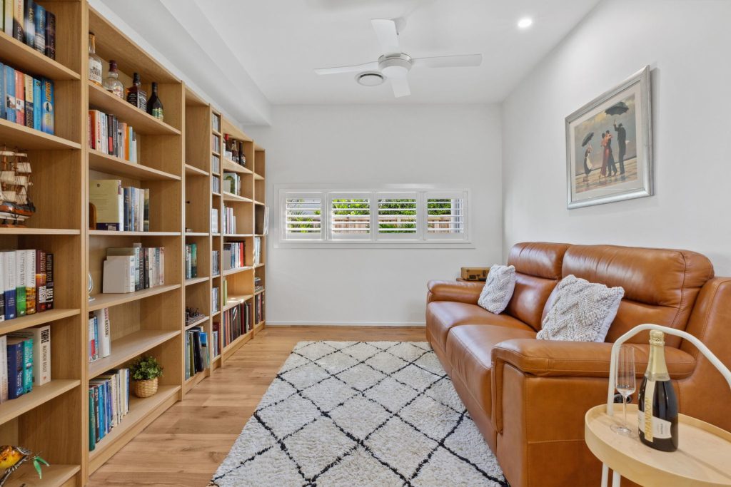 12 Mayfair Crescent, Baringa QLD 4551 - photo 5