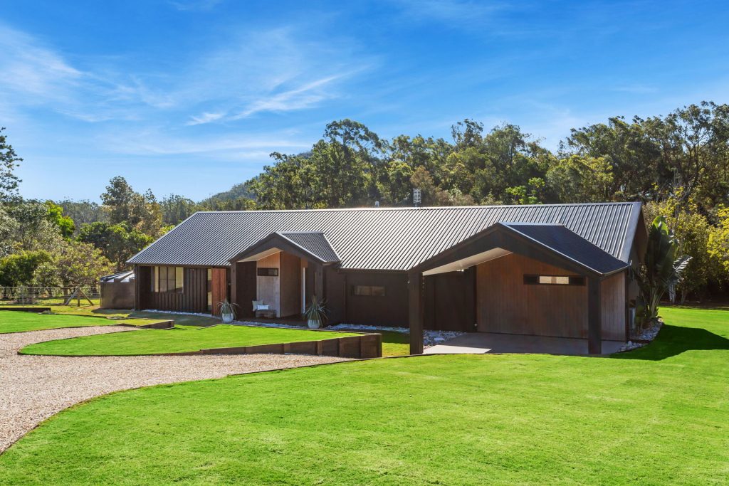 172 Pikes Road, Glass House Mountains QLD 4518 - photo 2