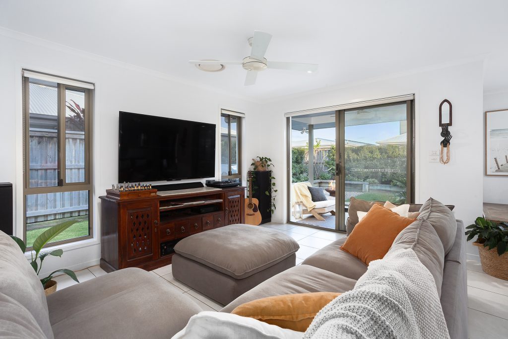 25 Meredith Crescent, Baringa QLD 4551 - photo 7