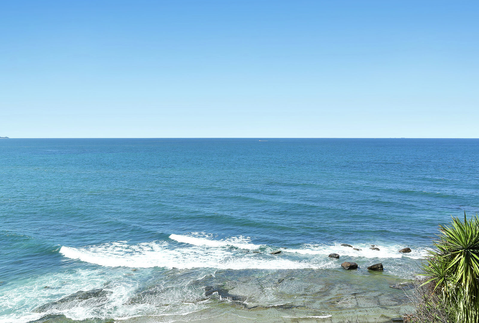 Sold - 1/28 Moffat Street - New Property in Moffat Beach - Real Estate by Mel Hermans
