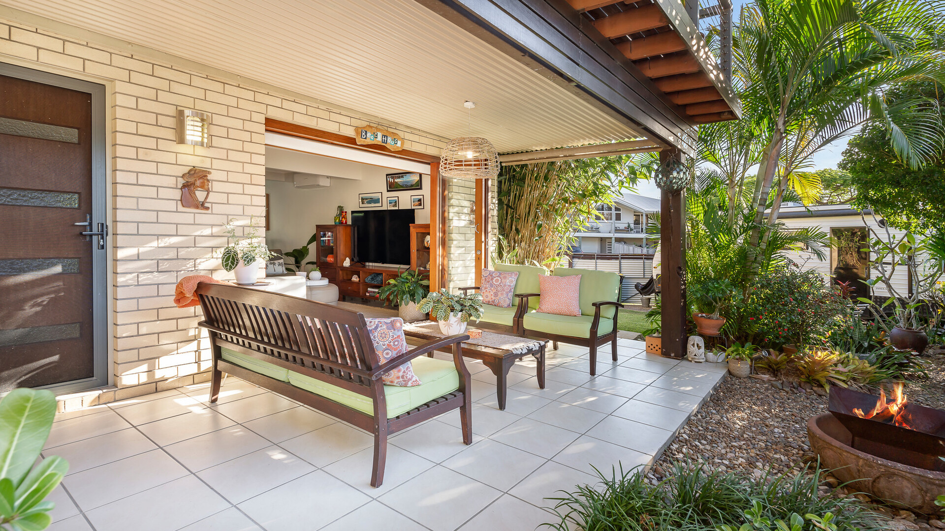 Sold - 1/28 Moffat Street - New Property in Moffat Beach - Real Estate by Mel Hermans