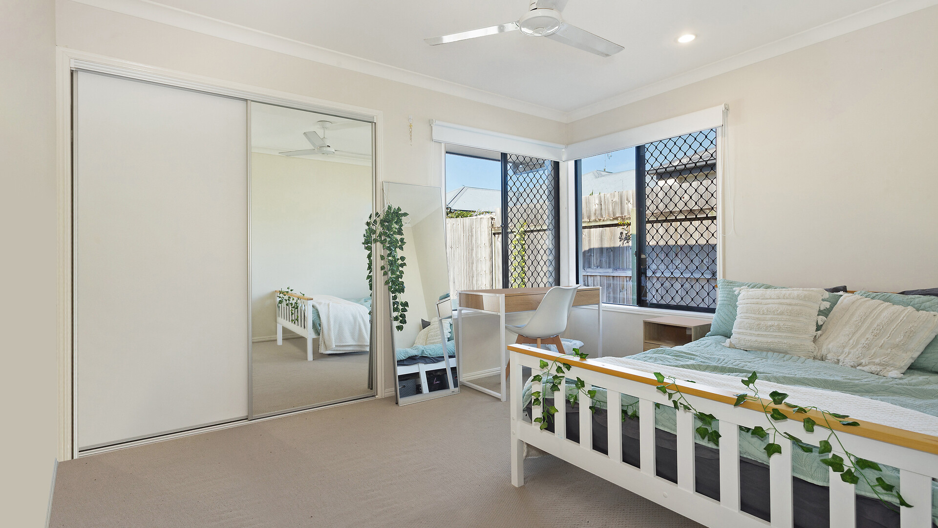 30 Latimer Crescent, Sippy Downs QLD 4556 - photo 9
