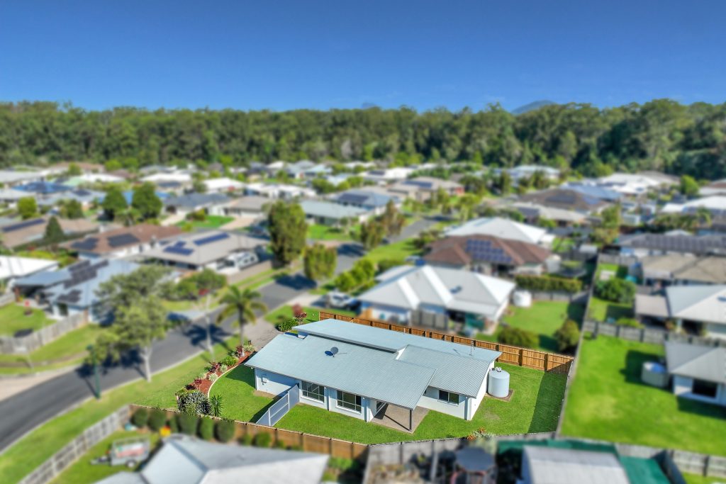 40 Woodgrove Boulevard, Beerwah QLD 4519 - photo 12