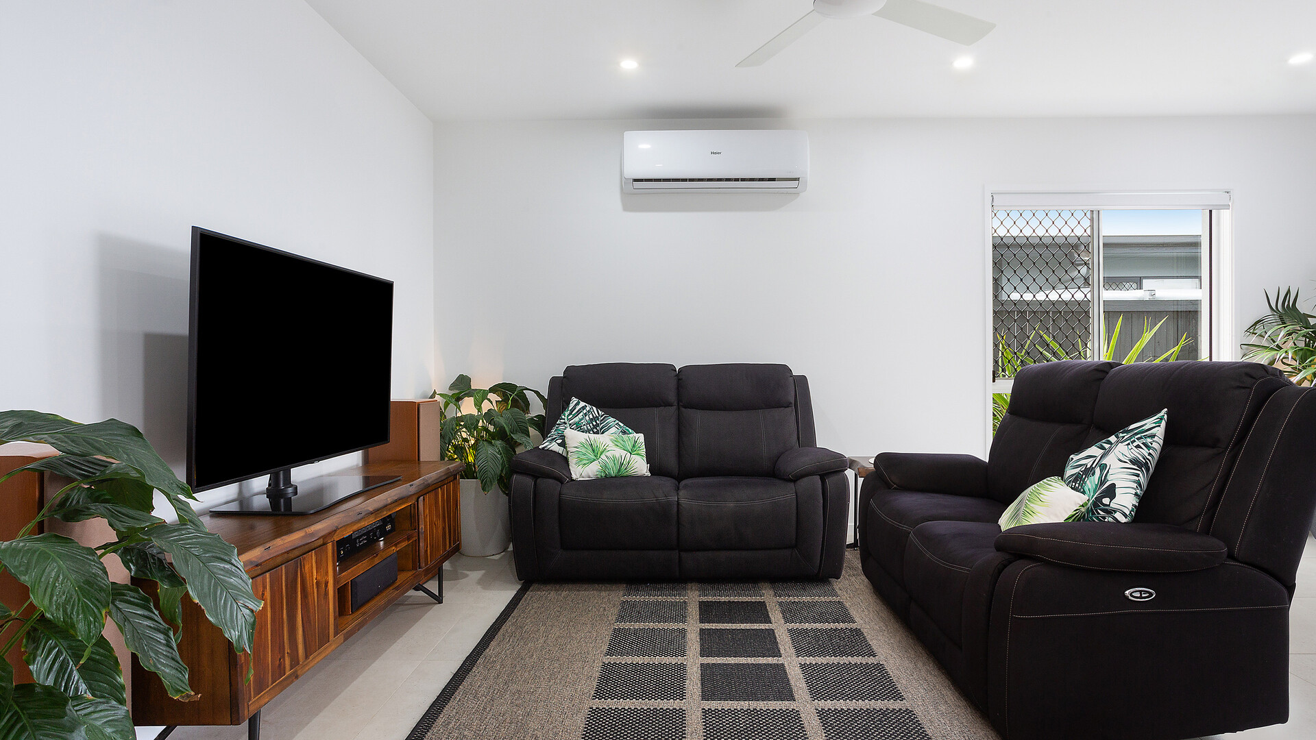 Sold - 20 Fiona Street - New Property in Nirimba - Real Estate by Phil Hermans