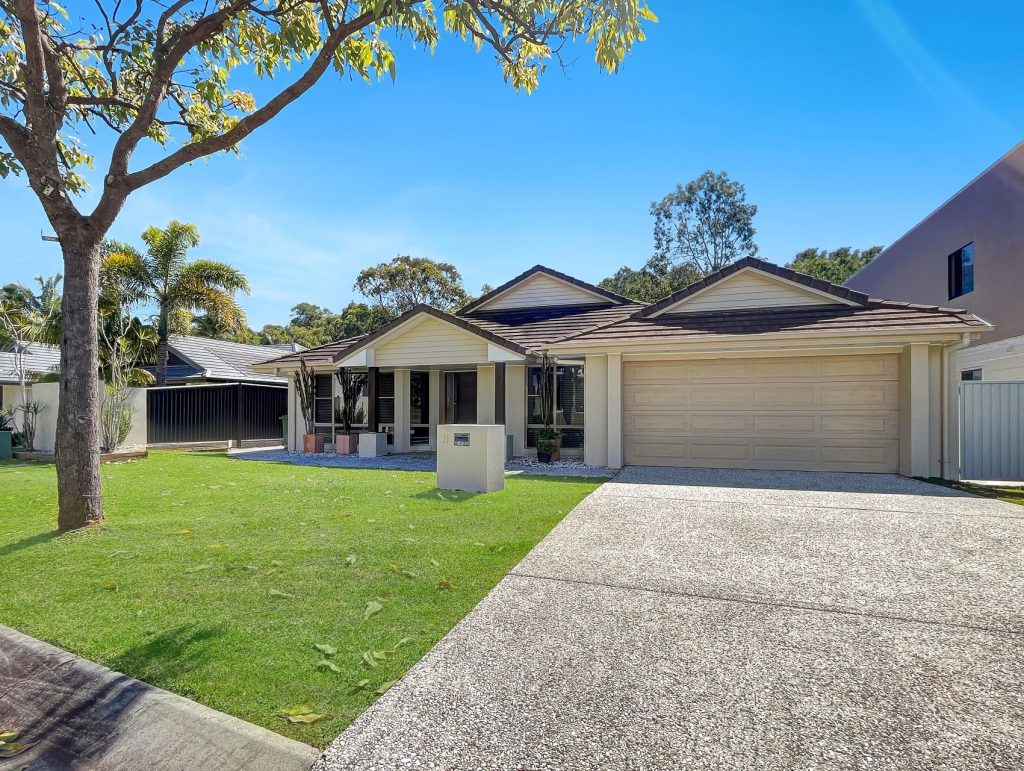 11 Bolwarra Place, Meridan Plains QLD 4551 - photo 2