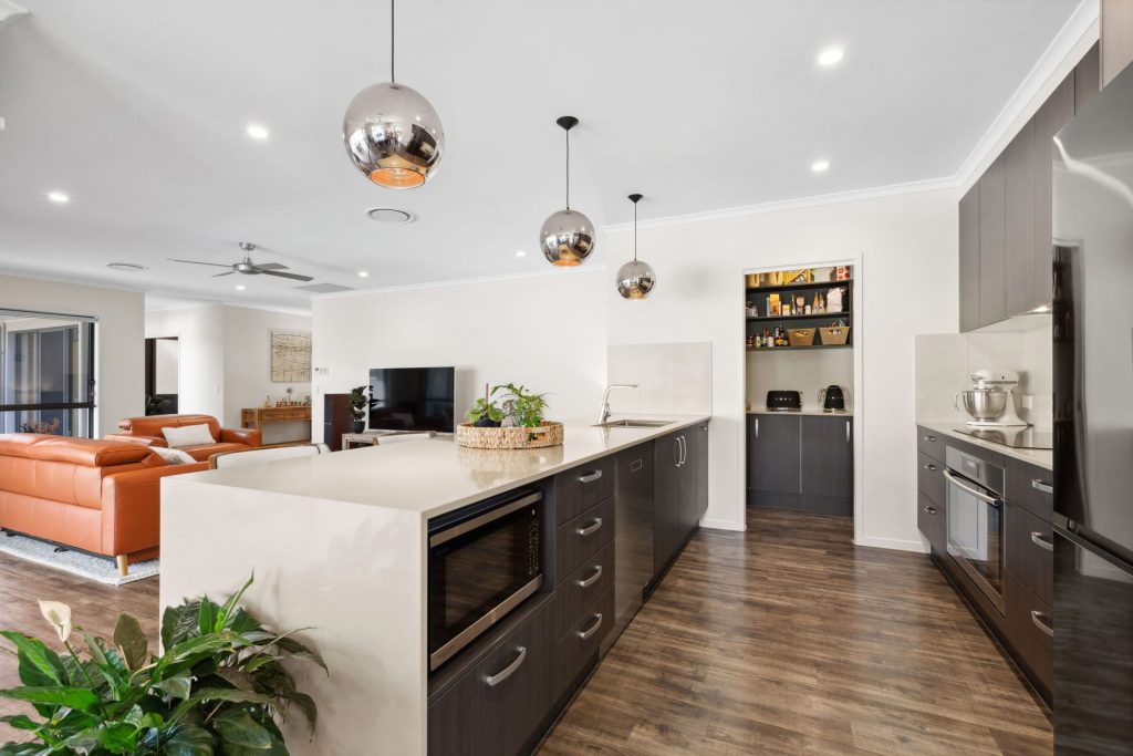 19-21 Lachlan Crescent, Beerwah QLD 4519 - photo 7