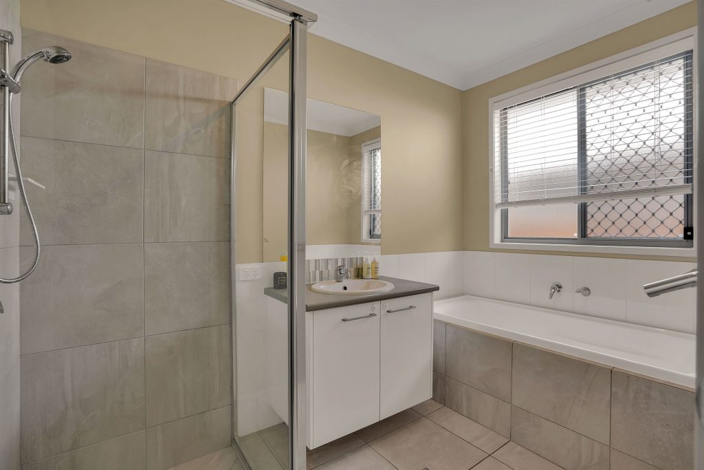 71 Indigo Road, Caloundra West QLD 4551 - photo 7