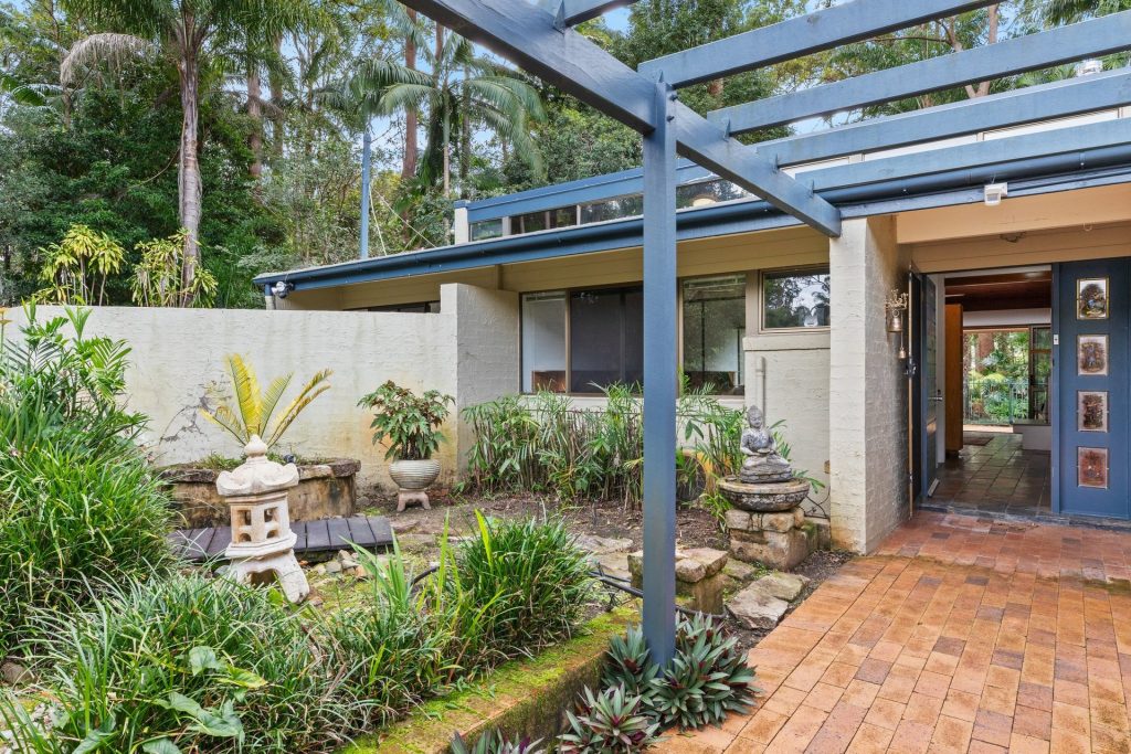 304 Connection Road, Mooloolah Valley QLD 4553 - photo 2