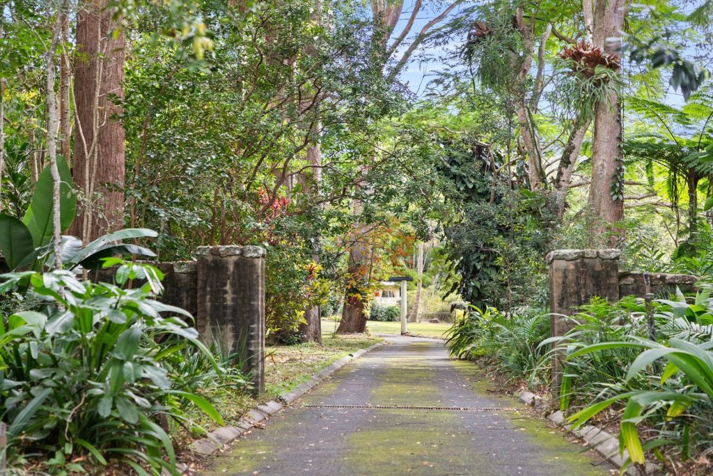 304 Connection Road, Mooloolah Valley QLD 4553 - photo 12