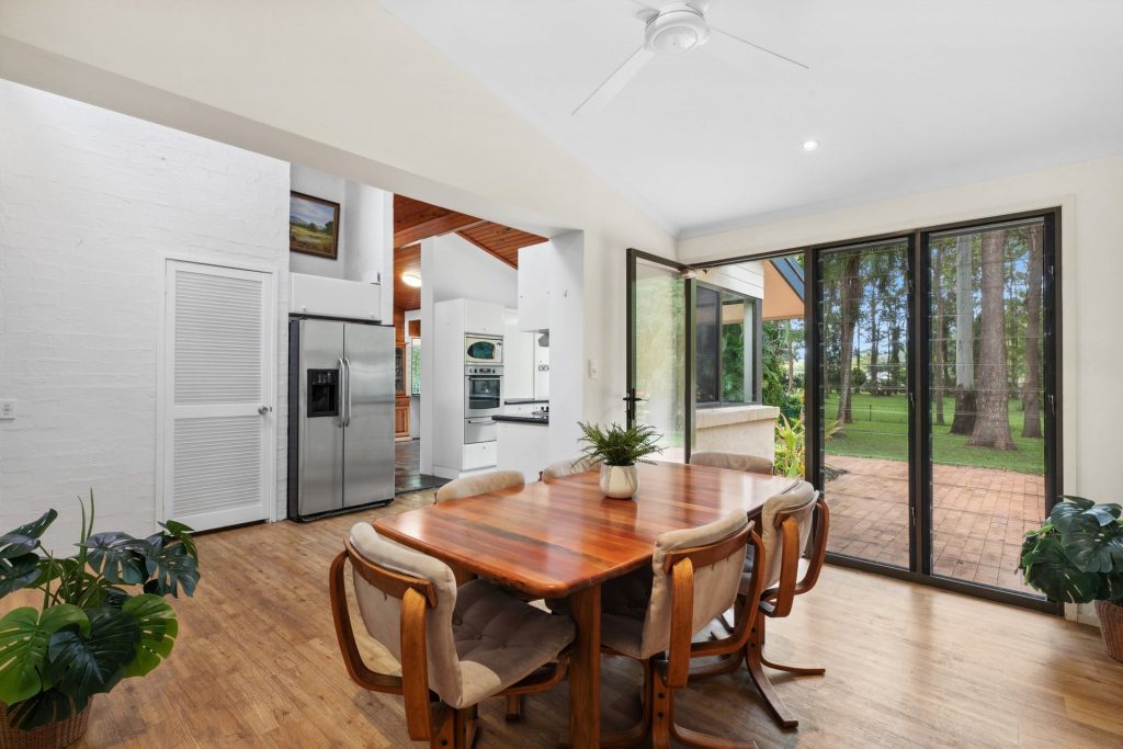 304 Connection Road, Mooloolah Valley QLD 4553 - photo 7