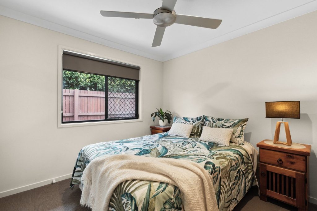 7 Sairs Street, Glass House Mountains QLD 4518 - photo 7