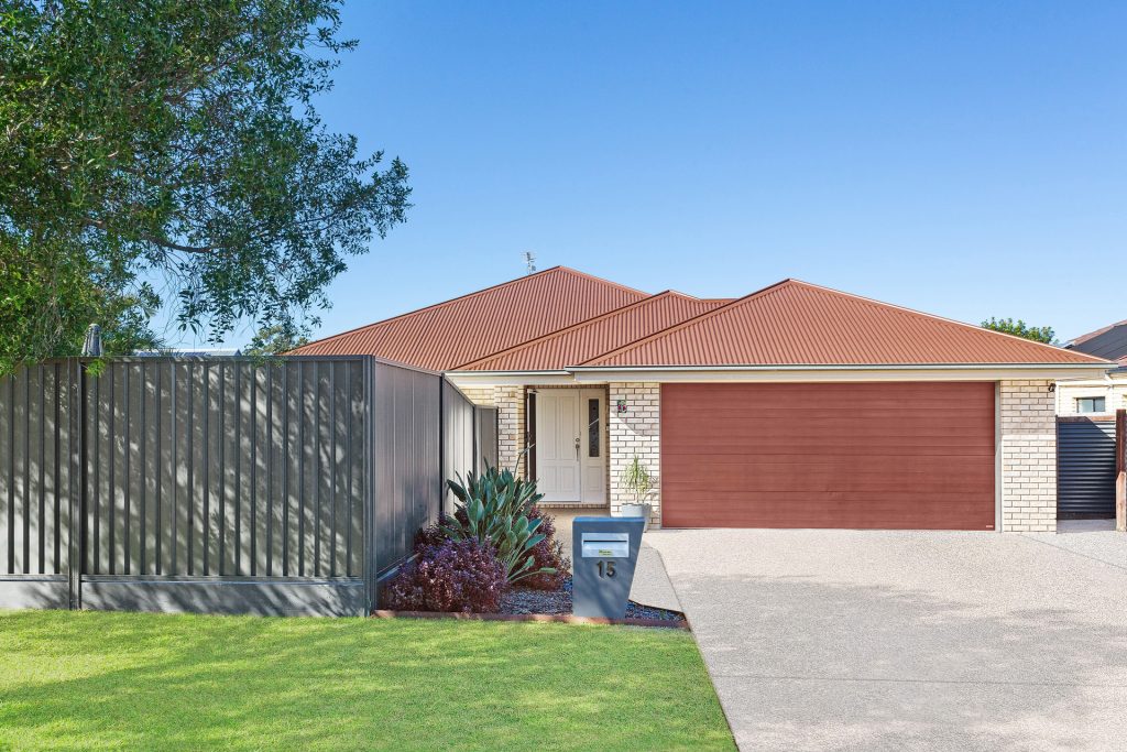 15 Mowburra Place, Caloundra West QLD 4551 - photo 2