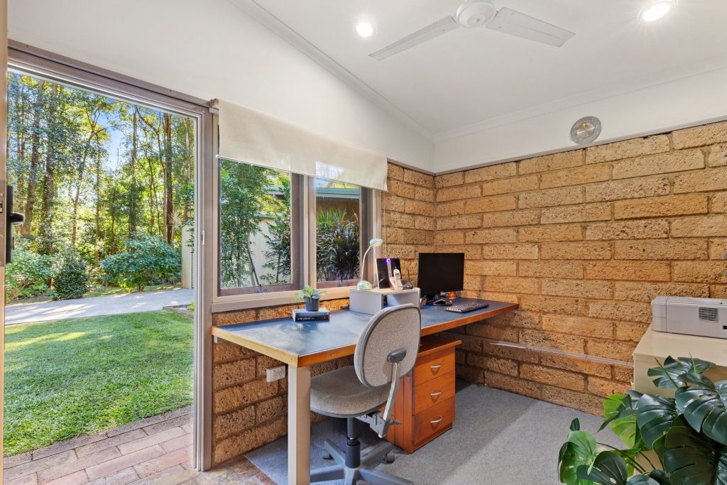 12 Raintree Court, Peachester QLD 4519 - photo 10