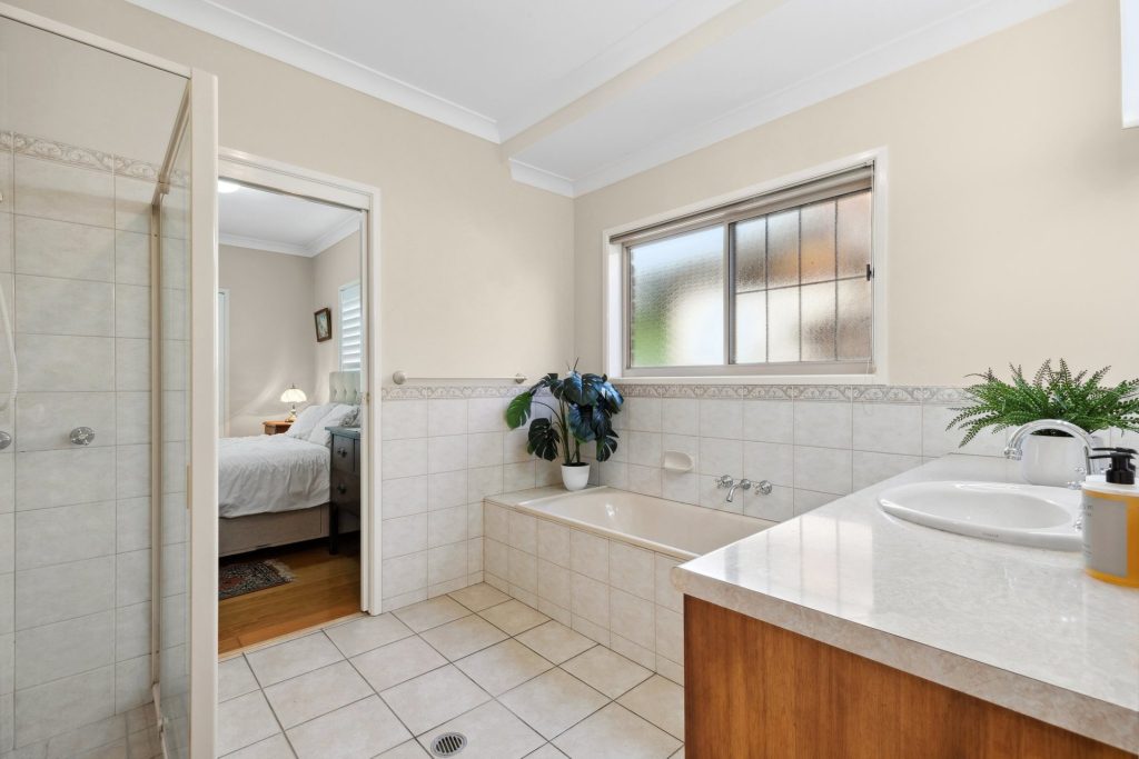 274 Mount Mellum Road, Mount Mellum QLD 4550 - photo 11