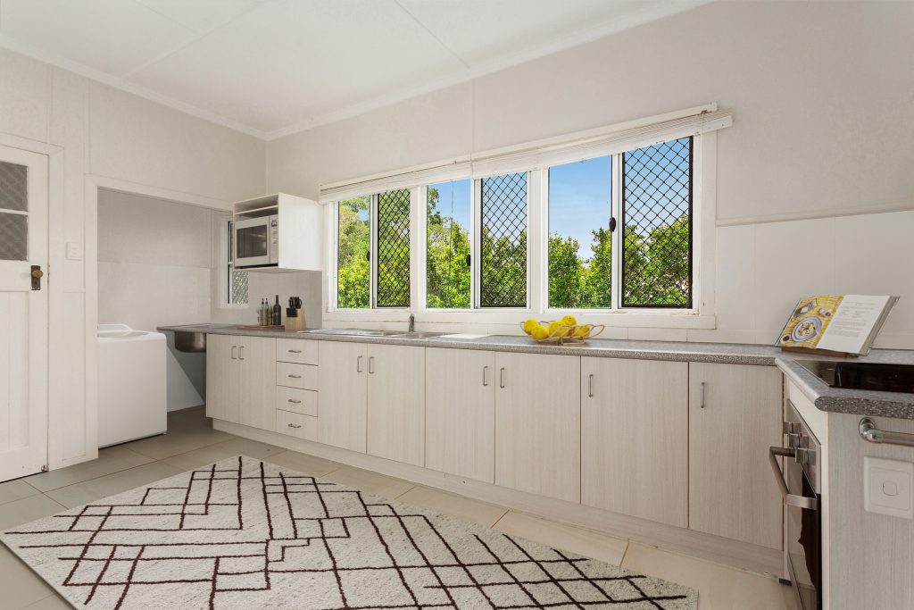 65a Railway Parade, Glass House Mountains QLD 4518 - photo 4