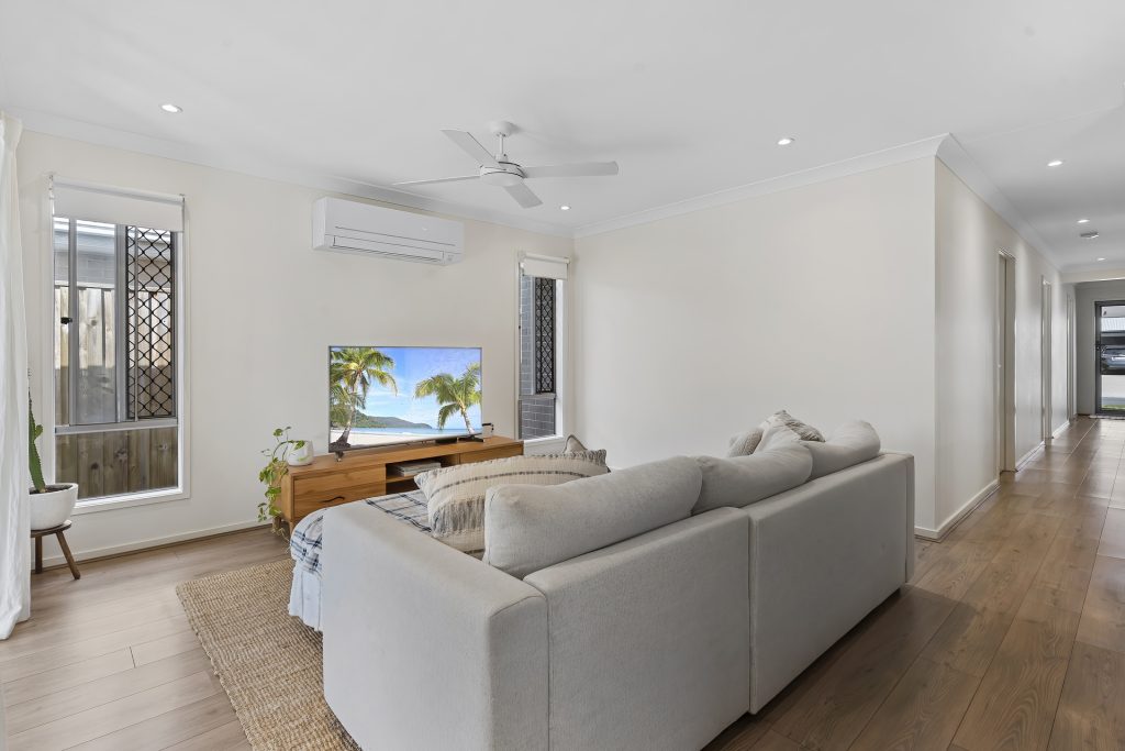 36 Great Keppel Way, Banya QLD 4551 - photo 5