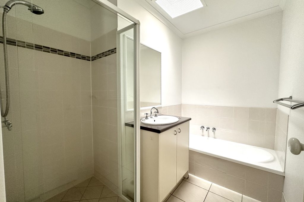 12/2a Swan Street, Beerwah QLD 4519 - photo 7