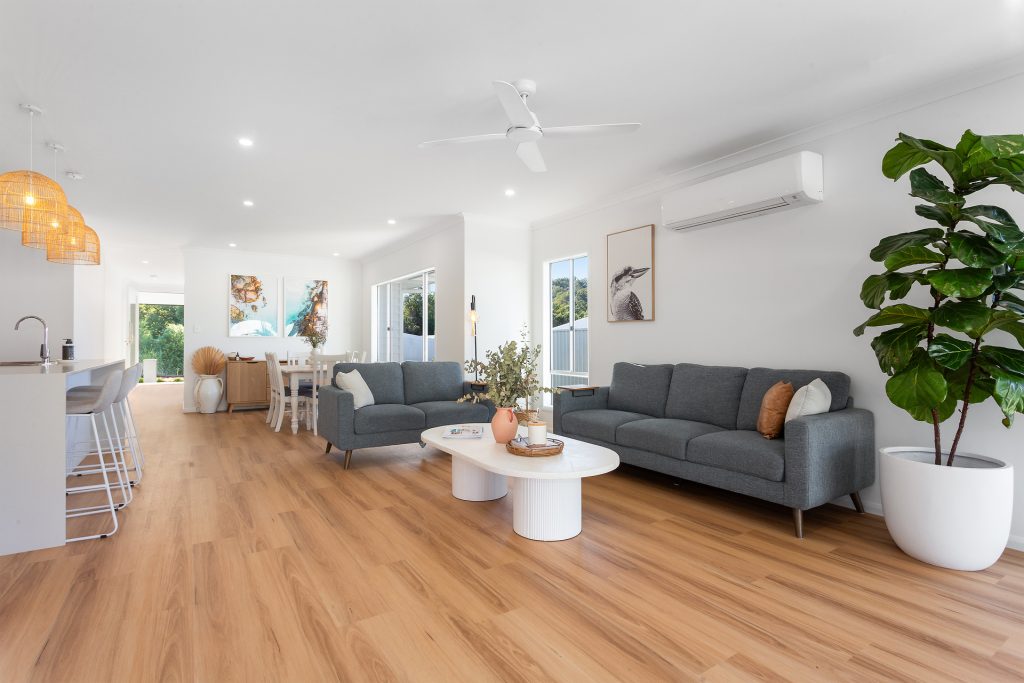 17 Creekline Place, Mooloolah Valley QLD 4553 - photo 5