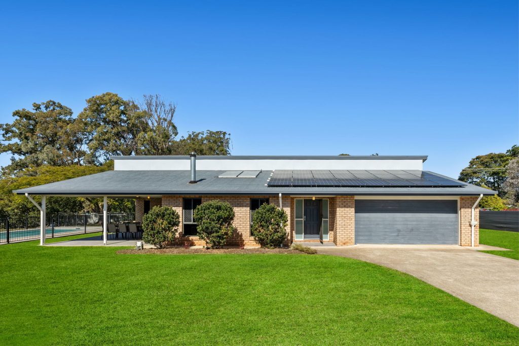 8 Bonato Road, Glass House Mountains QLD 4518 - photo 2