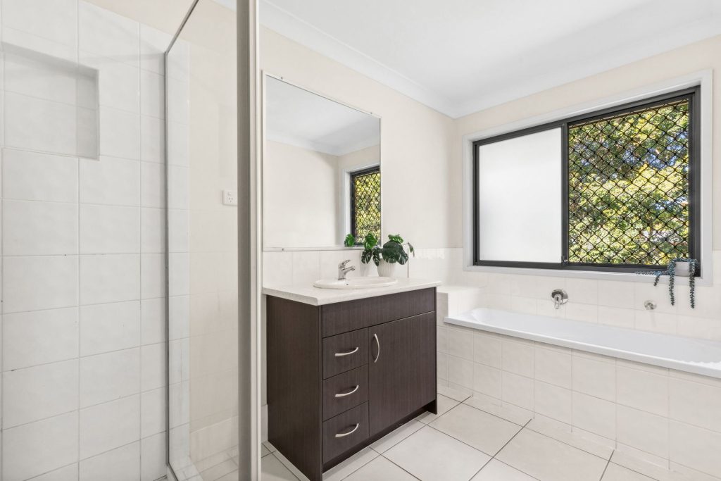 8 Bonato Road, Glass House Mountains QLD 4518 - photo 10