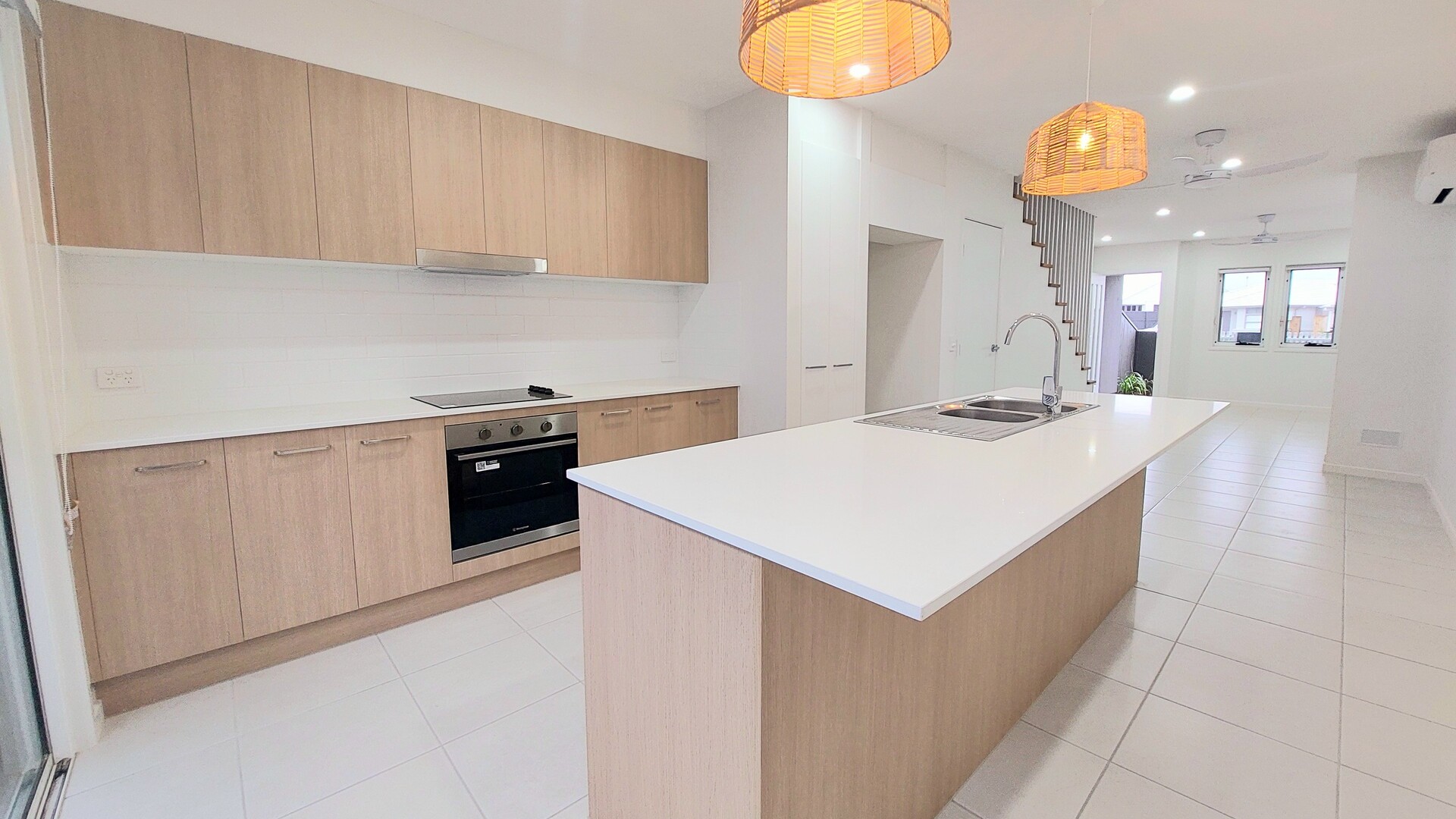 Sold - 10 Bellthorpe Lane - New Property in Banya - Real Estate by Phil Hermans