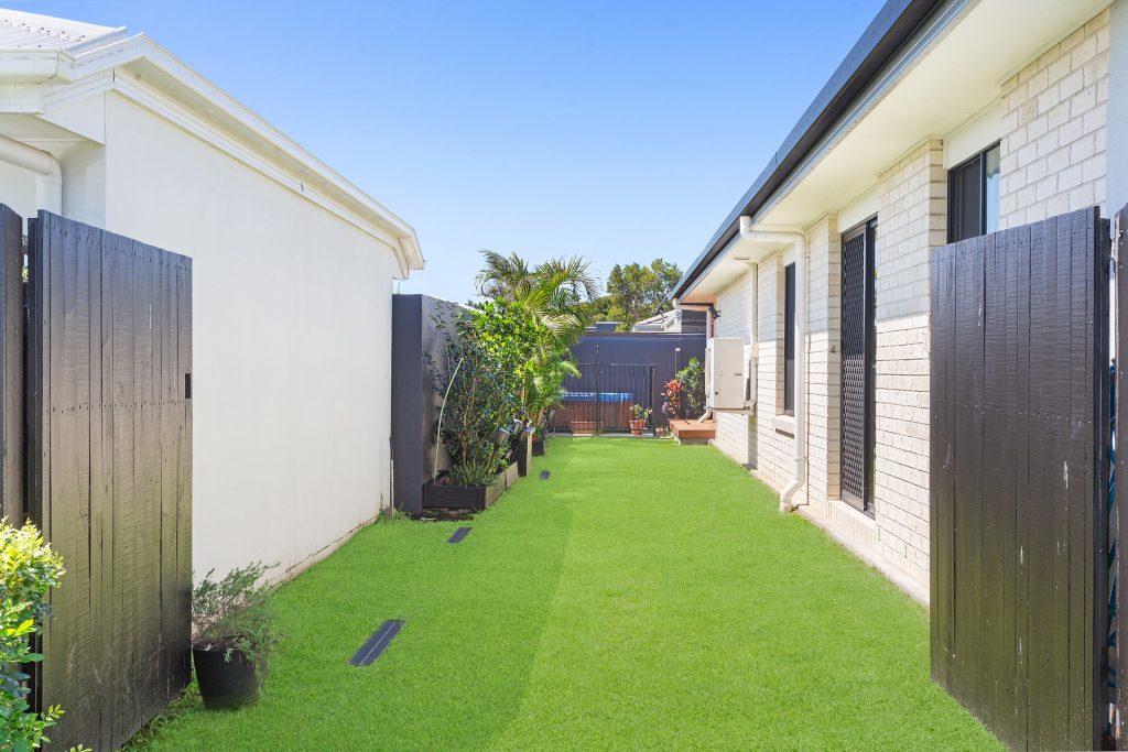 63 Springs Drive, Meridan Plains QLD 4551 - photo 5