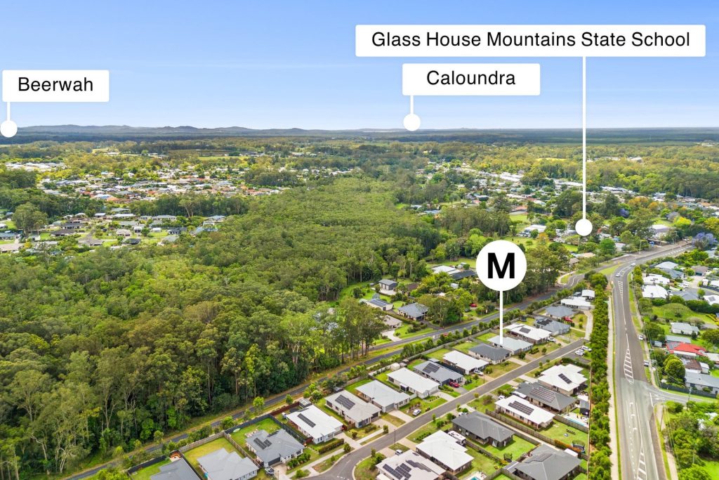 15 Albyn Place, Glass House Mountains QLD 4518 - photo 14