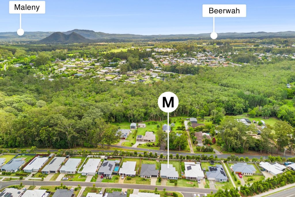 15 Albyn Place, Glass House Mountains QLD 4518 - photo 15