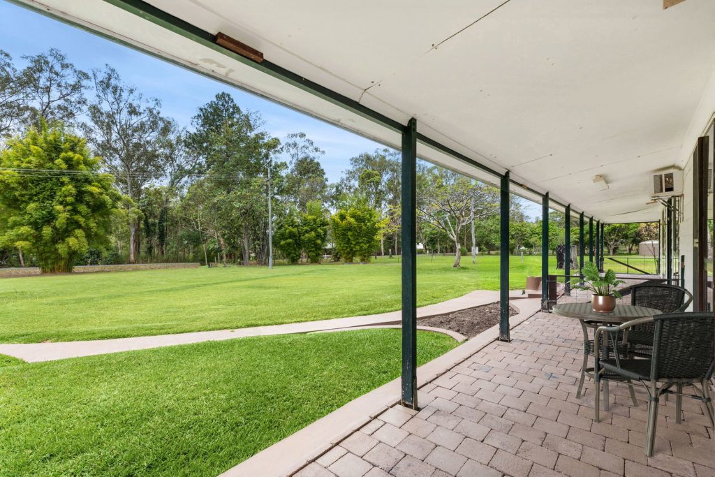 87 Whites Road, Landsborough QLD 4550 - photo 10