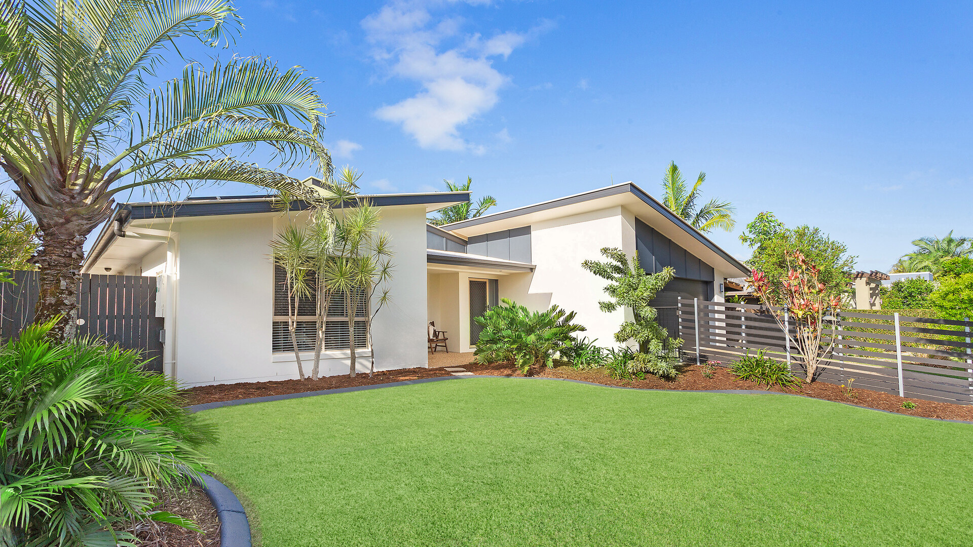 13 Riberry Place, Meridan Plains QLD 4551 - photo 3