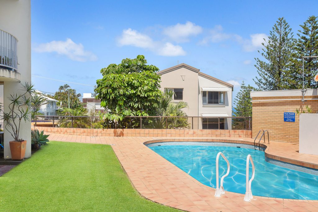 7/2 Burgess Street, Kings Beach QLD 4551 - photo 18