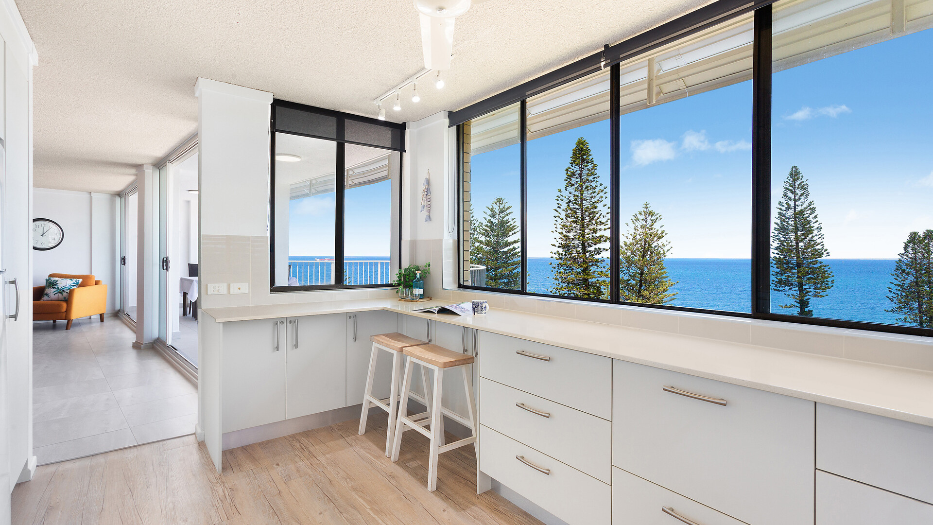 7/2 Burgess Street, Kings Beach QLD 4551 - photo 5