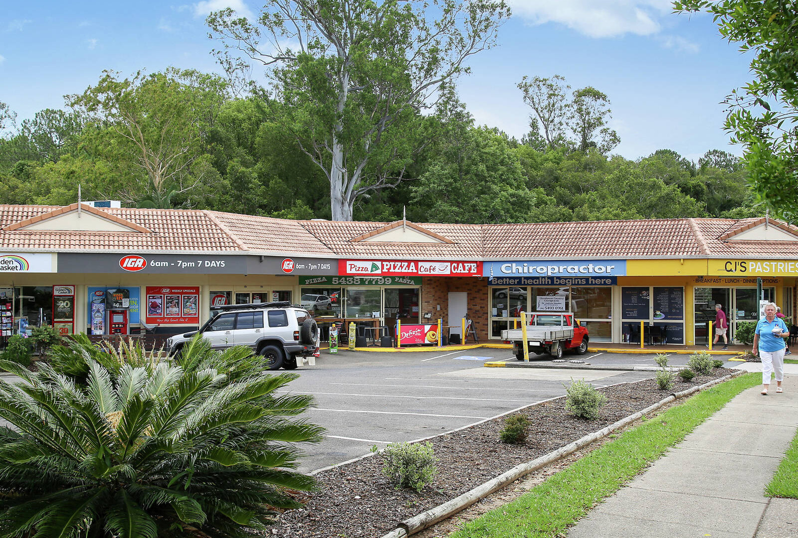 10 Knowles Place, Glass House Mountains QLD 4518 - photo 14