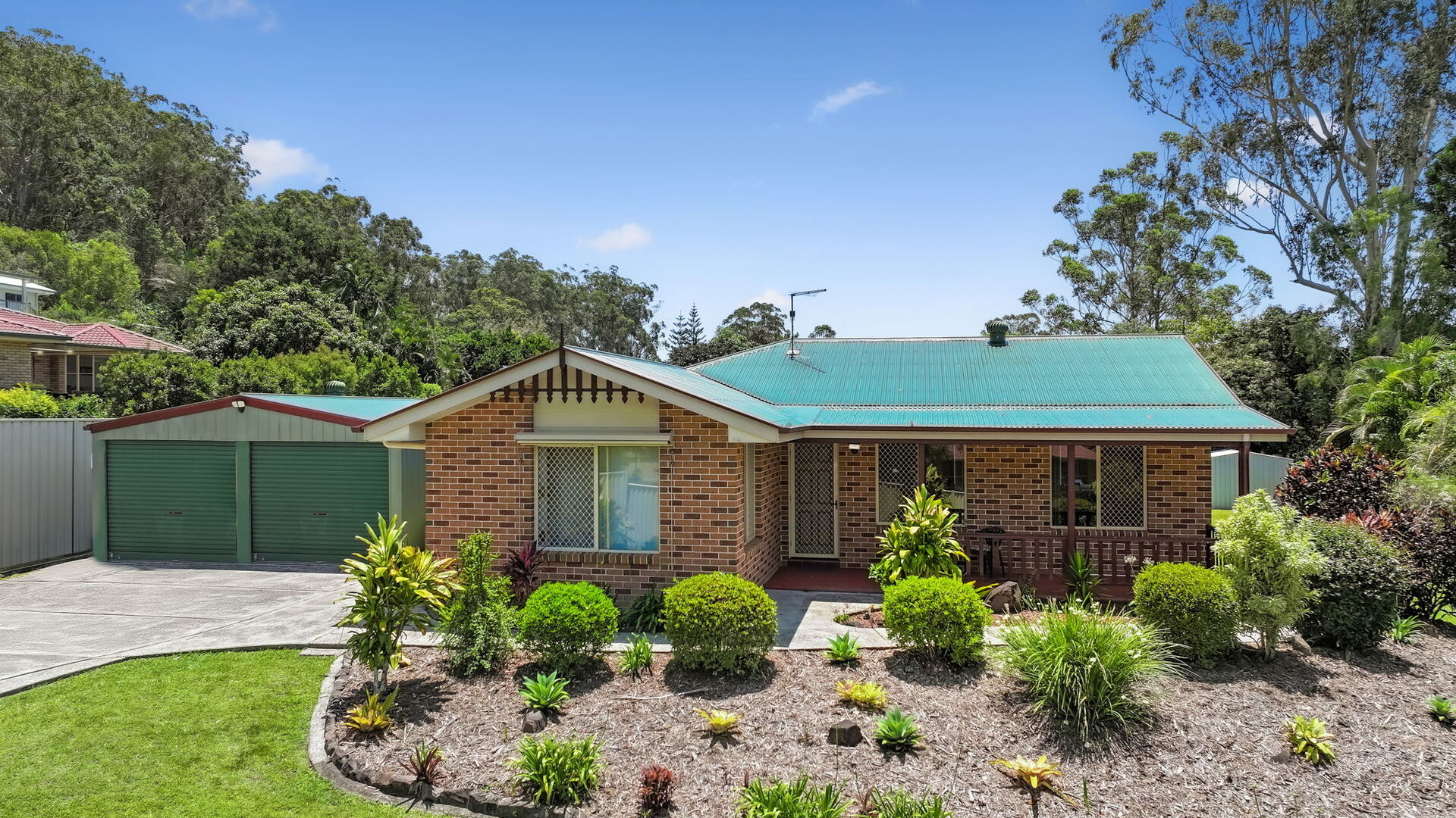 10 Knowles Place, Glass House Mountains QLD 4518 - McGrath Coast & Hinterland