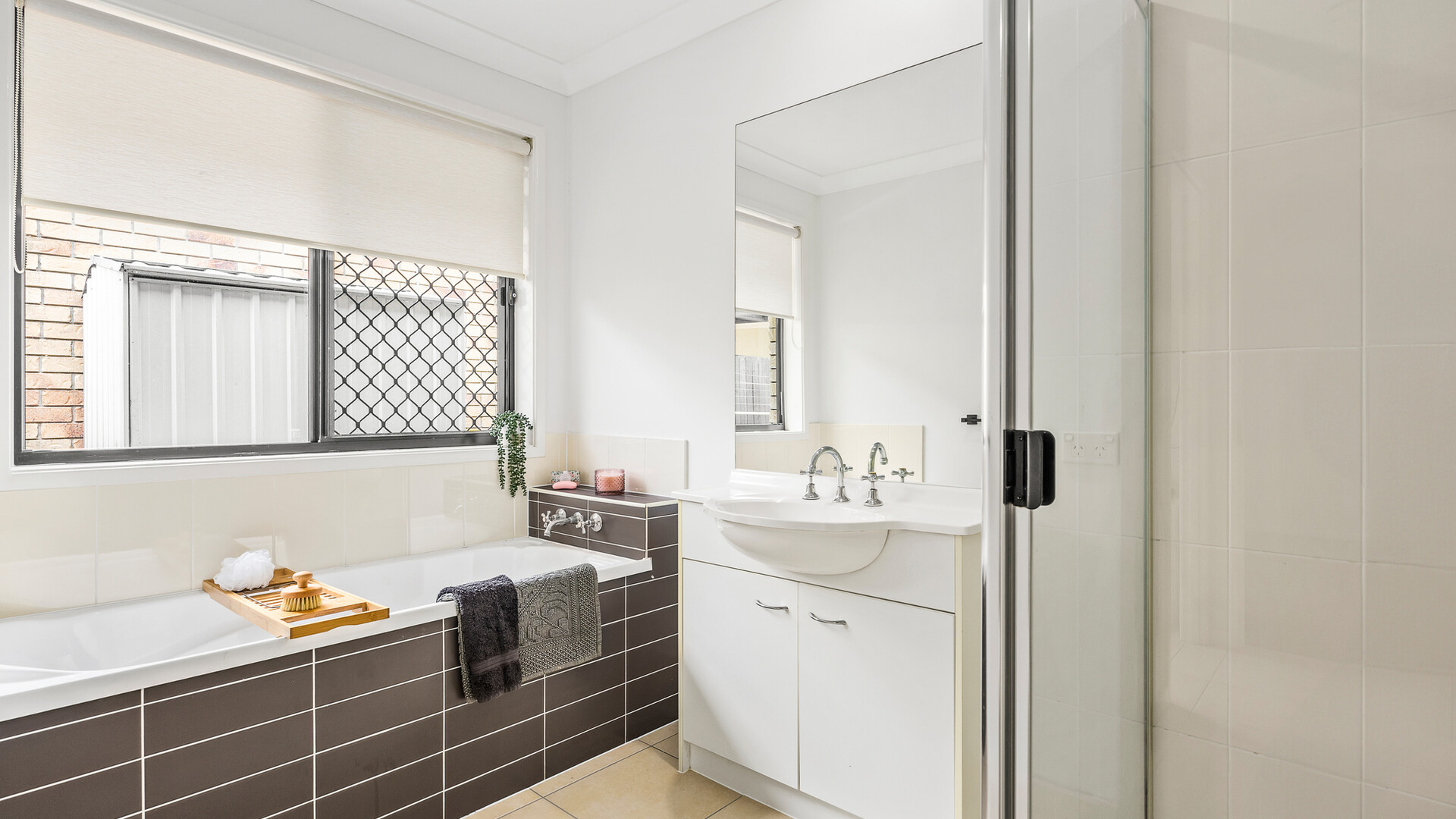 41 Mansell Street, Meridan Plains QLD 4551 - photo 12